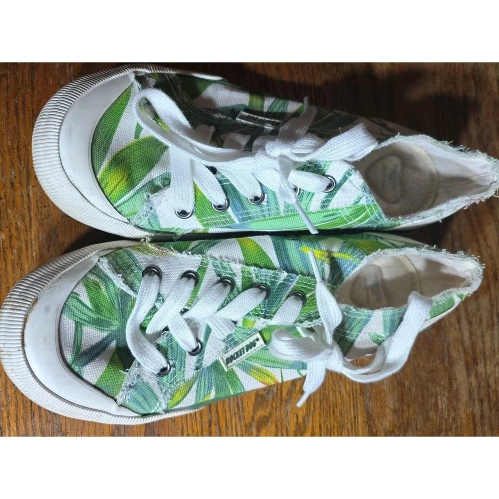 ROCKET DOG Jazzin Sneakers Women's 8‎ Leaf Green